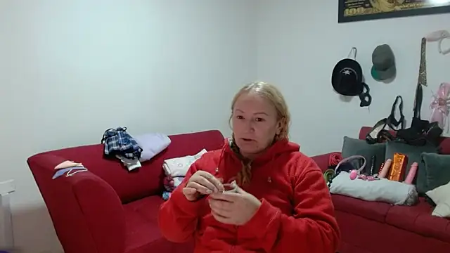 Snapshot of emperabigbootybigass chatting on February 2026 12:13:02 PM emperabigbootybigass online show from February 2026 12:13:02 PM