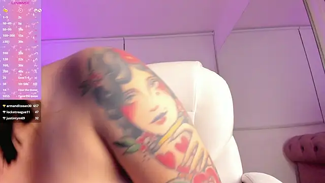 mia bonneett online show from February 2025 02:21:01 AM