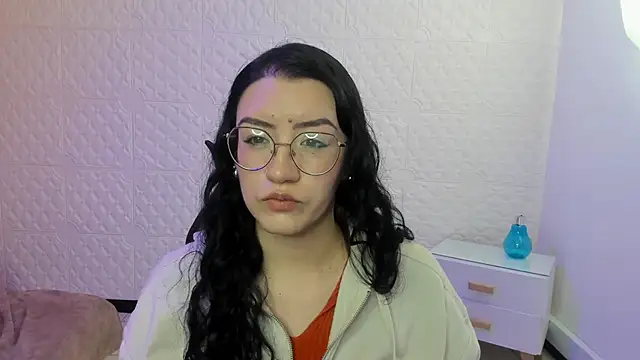 Violetaa diazz online show from October 2025 09:09:02 PM