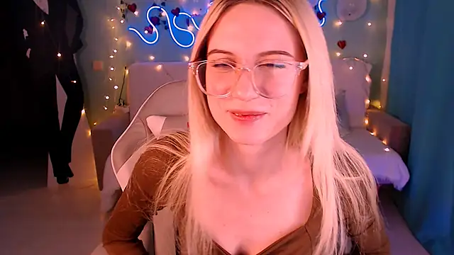 Sweet Richal online show from February 2025 01:15:01 AM