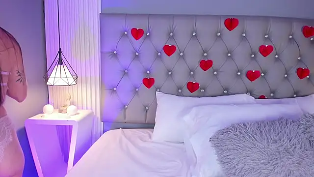 VioletthaRous online show from February 2026 10:39:01 PM