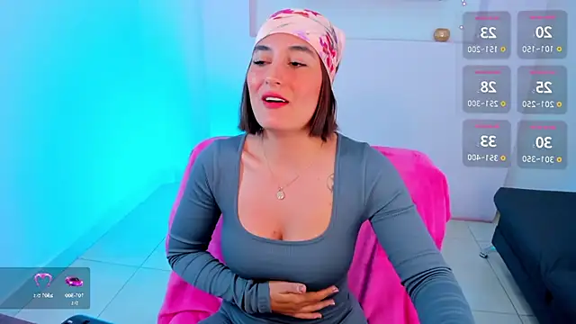 Snapshot of ScarlettWet9 chatting on December 2024 07:05:01 AM ScarlettWet9 online show from December 2024 07:05:01 AM