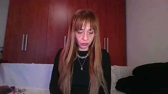 Snapshot of KarolinaReaper chatting on October 2025 02:18:02 PM KarolinaReaper online show from October 2025 02:18:02 PM