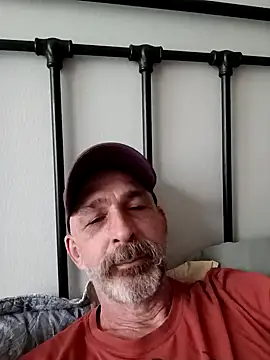 Snapshot of TheyCallMeSir6669 chatting on January 2025 09:41:01 PM TheyCallMeSir6669 online show from January 2025 09:41:01 PM