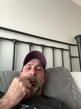 Snapshot of TheyCallMeSir6669 chatting on January 2025 08:40:02 PM TheyCallMeSir6669 online show from January 2025 08:40:02 PM