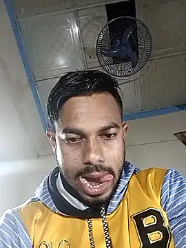 Snapshot of arafat_mia chatting on February 2025 11:19:02 PM arafat mia online show from February 2025 11:19:02 PM