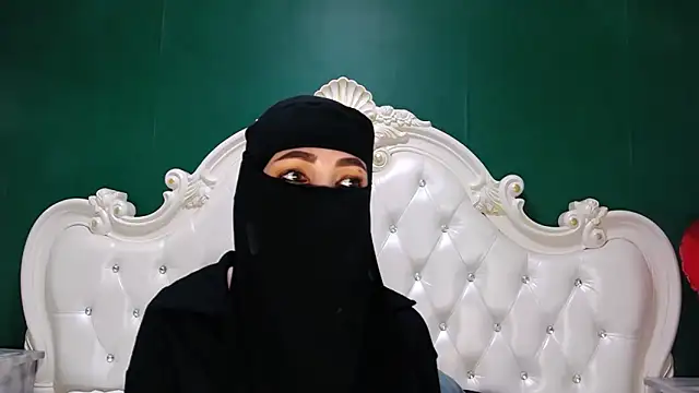 Snapshot of Hajar_Kar chatting on February 2025 08:07:01 AM Hajar Kar online show from February 2025 08:07:01 AM