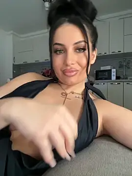 melissablack online show from October 2025 12:26:01 PM