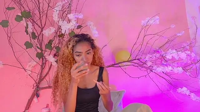 Charlotte Love10 online show from March 2026 12:00:02 PM