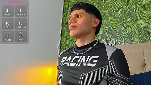 Snapshot of Nathaniel_Park chatting on October 2025 12:01:02 AM Nathaniel Park online show from October 2025 12:01:02 AM