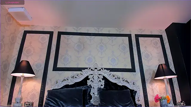 Snapshot of ImSophiie chatting on April 2026 09:41:02 PM ImSophiie online show from April 2026 09:41:02 PM