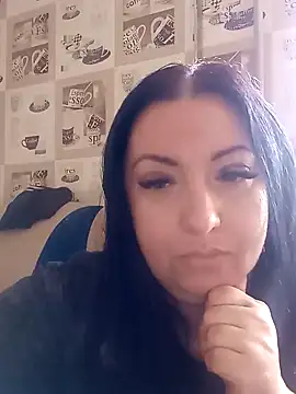 Snapshot of Veronica-Celie chatting on January 2025 12:24:01 PM Veronica-Celie online show from January 2025 12:24:01 PM
