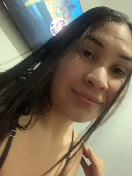 Snapshot of Athenea_69 chatting on December 2024 03:26:01 AM Athenea 69 online show from December 2024 03:26:01 AM
