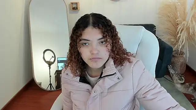 Snapshot of Missbrave1 chatting on October 2025 07:02:02 PM Missbrave1 online show from October 2025 07:02:02 PM