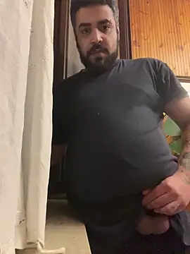 Snapshot of Dikkiduohottt chatting on March 2025 12:10:02 AM Dikkiduohottt online show from March 2025 12:10:02 AM