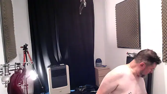 Snapshot of french_slave1 chatting on June 2026 01:38:02 PM french slave1 online show from June 2026 01:38:02 PM
