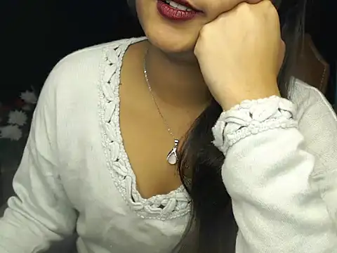 Snapshot of Wish_Queen chatting on January 2025 04:06:02 AM Wish Queen online show from January 2025 04:06:02 AM
