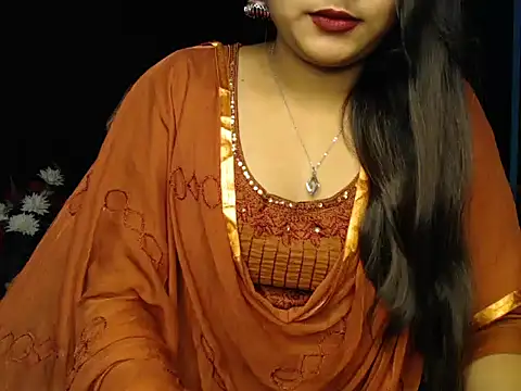 Snapshot of Wish_Queen chatting on January 2025 05:21:01 AM Wish Queen online show from January 2025 05:21:01 AM