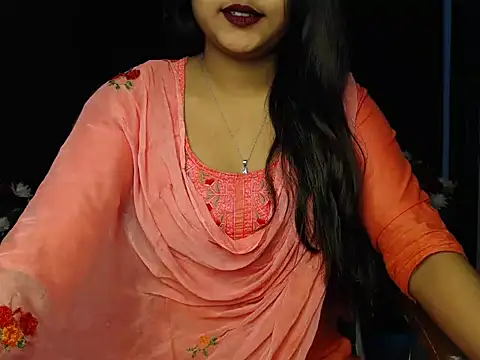 Snapshot of Wish_Queen chatting on February 2025 08:33:02 AM Wish Queen online show from February 2025 08:33:02 AM