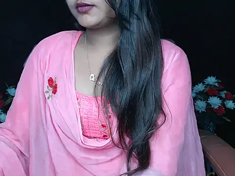 Snapshot of Wish_Queen chatting on March 2025 06:32:01 PM Wish Queen online show from March 2025 06:32:01 PM