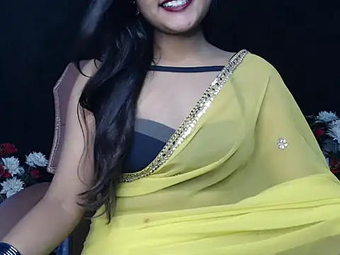 Snapshot of Wish_Queen chatting on October 2025 02:37:02 PM Wish Queen online show from October 2025 02:37:02 PM