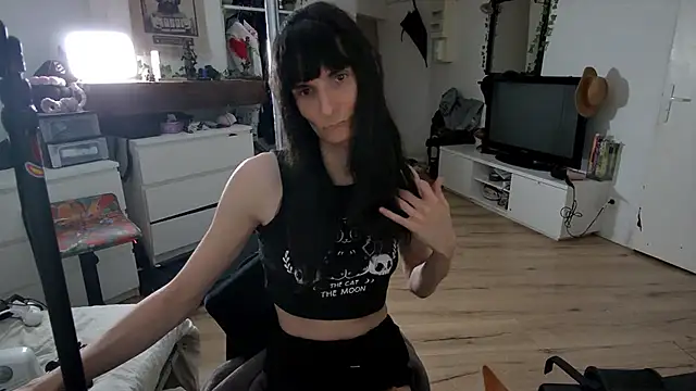 CeriseLapine online show from December 2025 09:09:02 PM