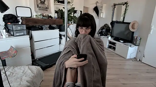 CeriseLapine online show from December 2025 10:54:02 AM