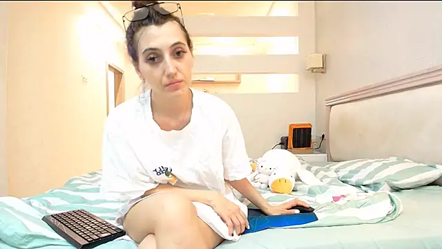 Iren online show from February 2026 03:37:01 AM