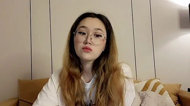 Jennatyan online show from April 2026 04:57:02 AM