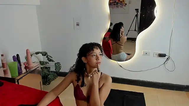 Milanxht online show from February 2025 01:30:02 AM