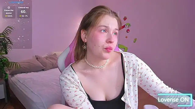 Colleen Blake online show from December 2025 04:45:02 PM