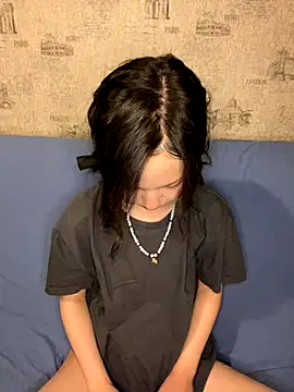 lalallalalaa- online show from November 2025 03:23:01 PM