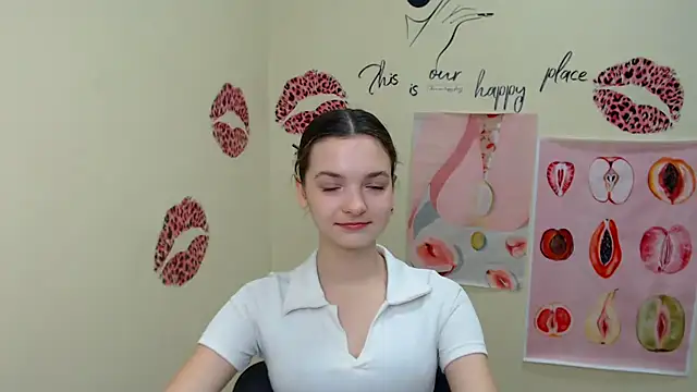 Snapshot of _SusieSu_ chatting on January 2025 07:31:01 AM SusieSu online show from January 2025 07:31:01 AM