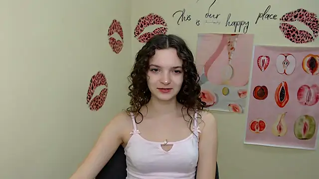 Snapshot of _SusieSu_ chatting on January 2025 07:46:02 AM SusieSu online show from January 2025 07:46:02 AM