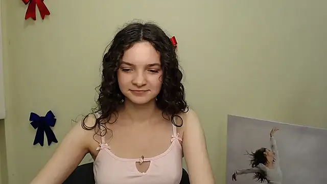 Snapshot of _SusieSu_ chatting on January 2025 03:43:01 PM SusieSu online show from January 2025 03:43:01 PM