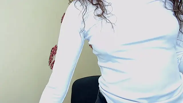 Snapshot of _SusieSu_ chatting on March 2025 11:22:02 AM SusieSu online show from March 2025 11:22:02 AM