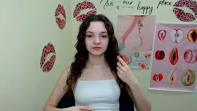 Snapshot of _SusieSu_ chatting on March 2025 07:25:02 AM SusieSu online show from March 2025 07:25:02 AM