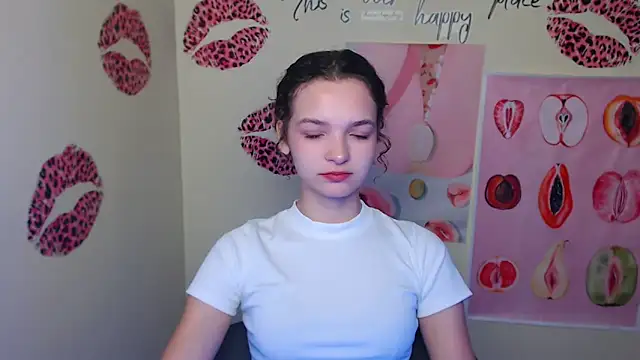 Snapshot of _SusieSu_ chatting on September 2025 06:50:02 AM SusieSu online show from September 2025 06:50:02 AM