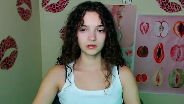 Snapshot of _SusieSu_ chatting on October 2025 06:46:01 AM SusieSu online show from October 2025 06:46:01 AM