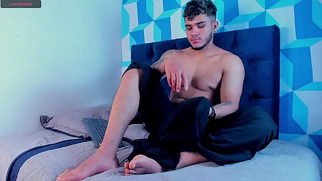 jeisonstark online show from March 2025 05:28:01 PM