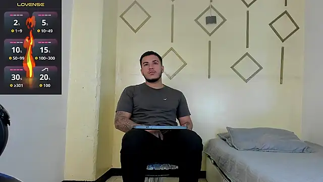 jeisonstark online show from October 2025 07:11:01 PM