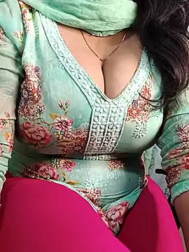 Anamika Kapoor online show from November 2025 11:10:01 PM