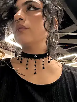 Lila Desiree online show from December 2024 02:54:01 AM