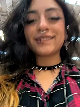 Lila Desiree online show from February 2025 11:03:02 PM