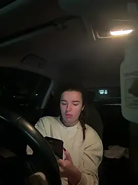 maisiesmithx online show from December 2024 07:40:01 PM