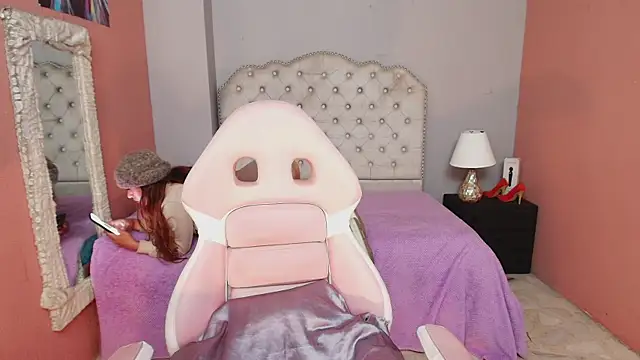 DevoniCollins online show from February 2025 11:26:02 PM