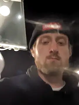 DrownMentallyyy online show from September 2025 01:28:02 AM