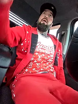 Beardedtattood online show from October 2025 11:51:02 AM