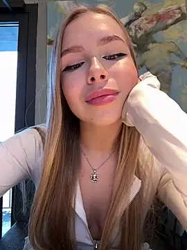 mur girl online show from February 2025 11:44:02 AM