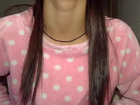 MAAYRA 09 online show from December 2025 12:05:01 AM